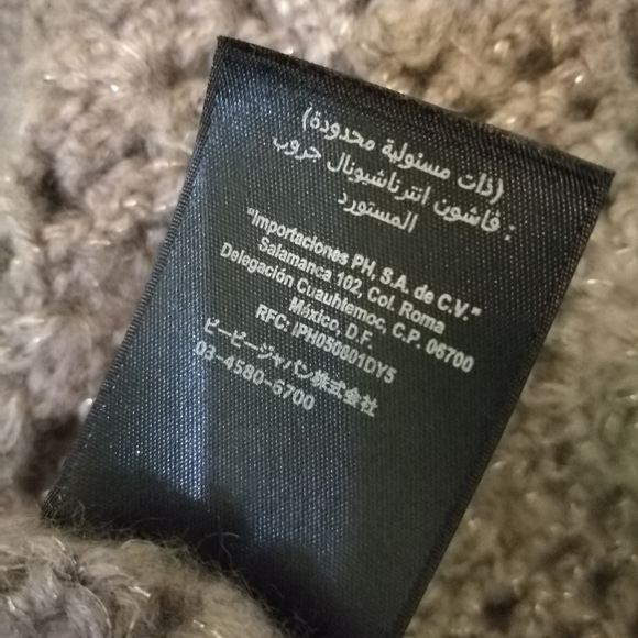 XS BETTE PAIGE Metallic Knit Poncho Sweater - Picture 4 of 7